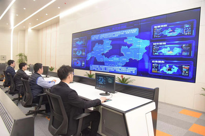 芯跨越、云大腦、智服務 軟件和信息技術服務的創新驅動